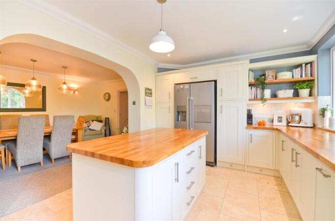 Kitchen and Dining Area.JPG