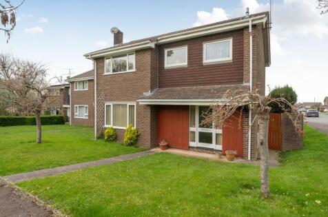 Cumbria Close, Thornbury, BS35