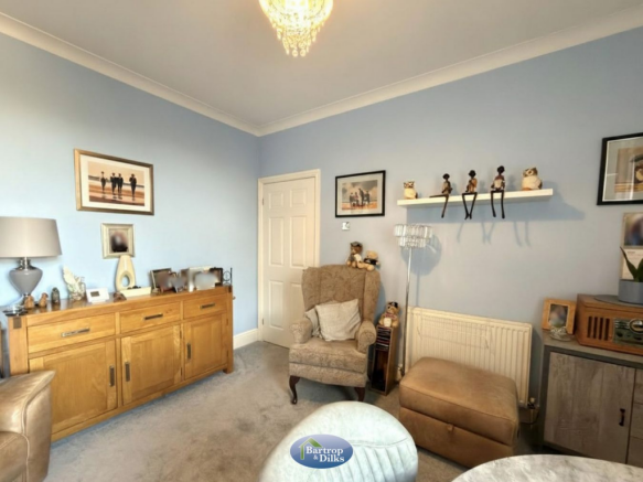 2 bed Detached for sale Image 7