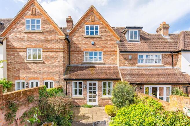Brewhouse Lane, Hertford, SG14 photo 2