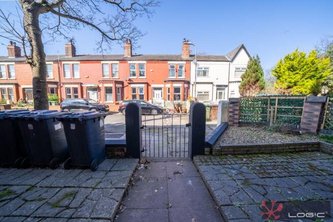 Sandringham Avenue, Liverpool, L22 photo 5