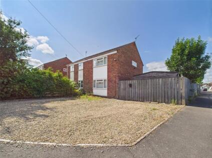 Fieldcourt Gardens, Quedgeley, Gloucester, Gloucestershire, GL2