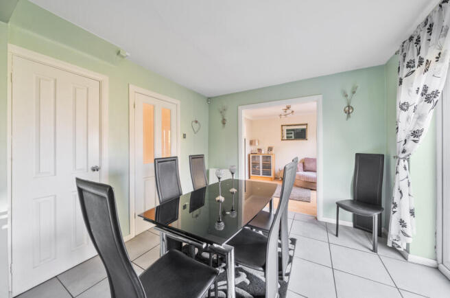 1429500-16-69b941...