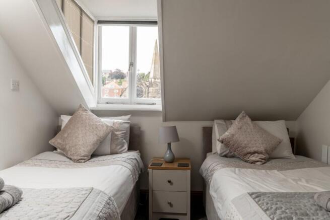 2 bed Apartment for sale Image 8