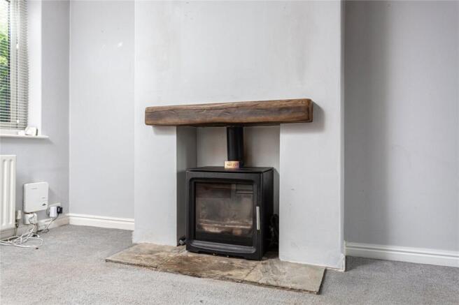 4 bed Semi-Detached for sale Image 9