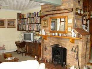 Split Level Lounge-Dining Room