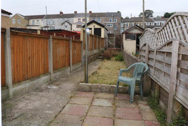 Garden1.JPG