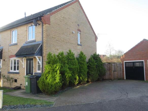 DRIVEWAY/GARAGE