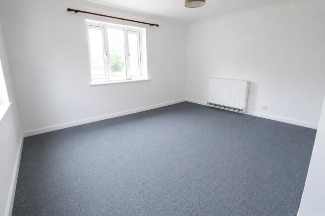 STUDIO ROOM
