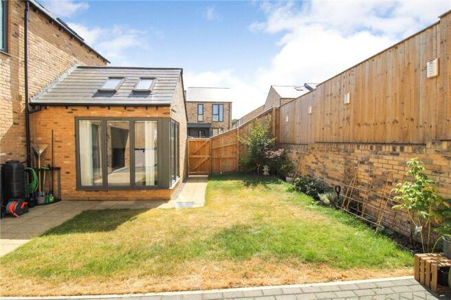 3 bed Detached for sale Image 9