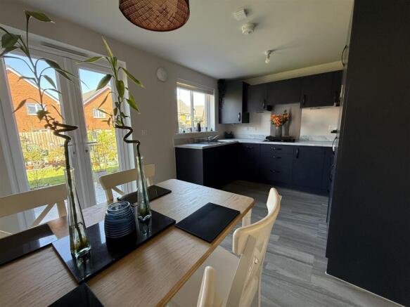 3 bed Detached for sale Image 5