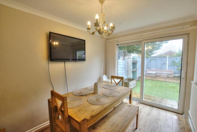6. Dining room