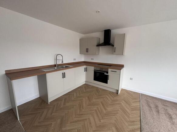 1 bed Flat to rent Image 4