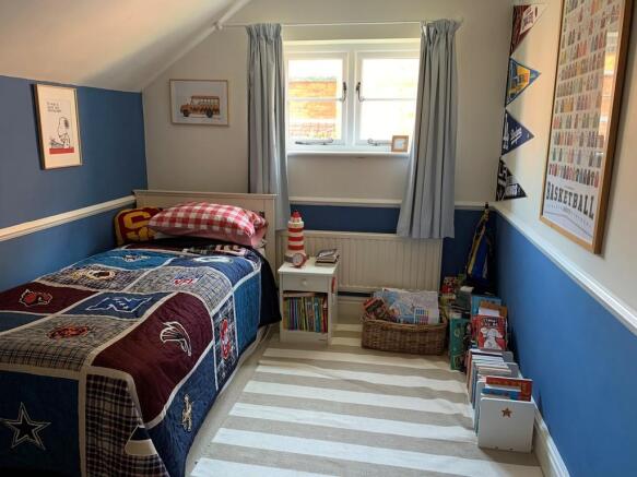 Photo 12