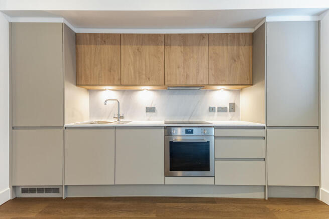 3 bed Terraced to rent Image 5