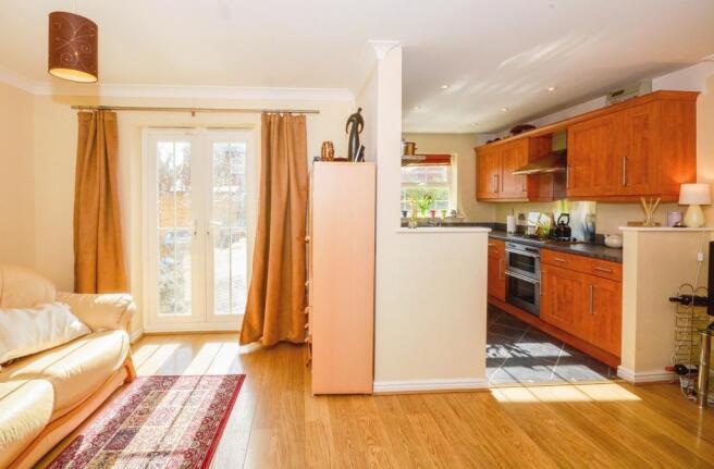 Dining Area (1)