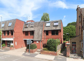2, Garland Court, Victoria Street, St Albans AL1 3SY