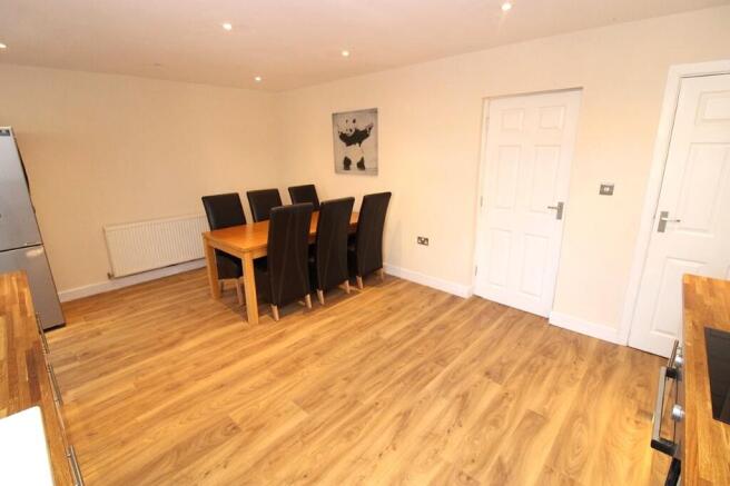 Darfield Road, Cudworth, Barnsley photo 4