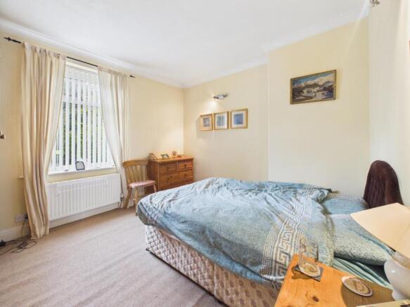 4 bed Terraced for sale Image 11
