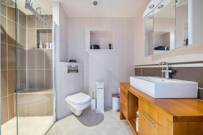En-Suite Shower Room