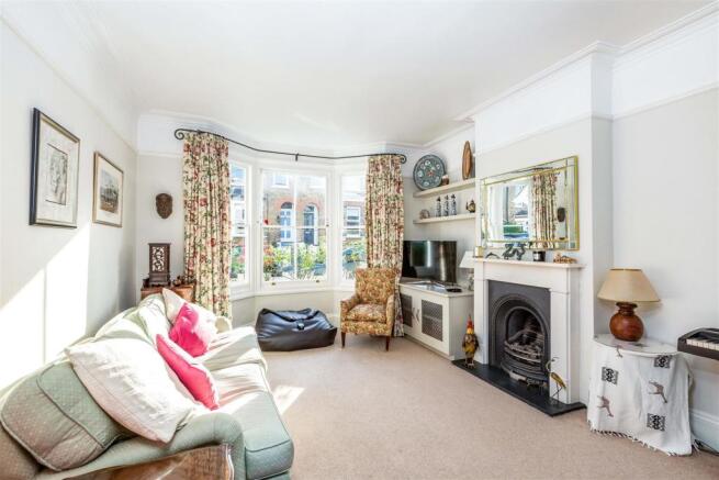 24296_james_anderson___3_fitzgerald_road___4.jpg