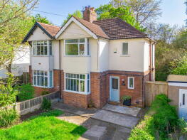 42, Westdale Gardens, Manchester M19 1JD