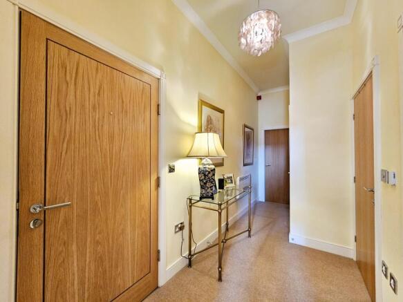 2 bed Flat for sale Image 12