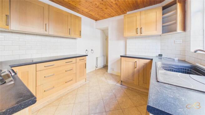 3 bed Terraced for sale Image 11
