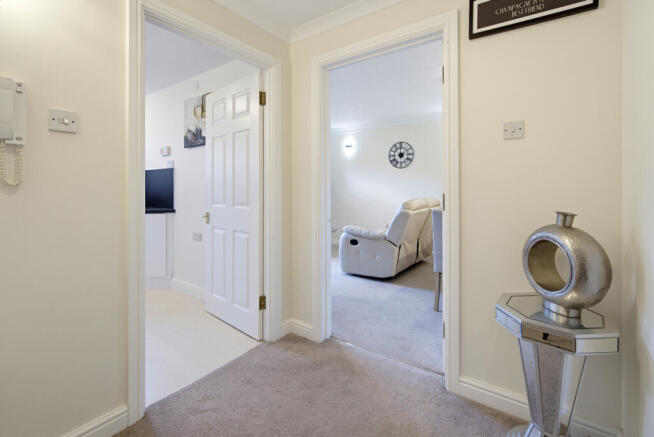 Wetherby Road, Harrogate, HG2 photo 4