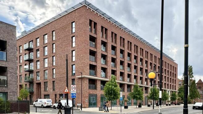 Green Street, E13 Studio For Sale By Barrain Londo