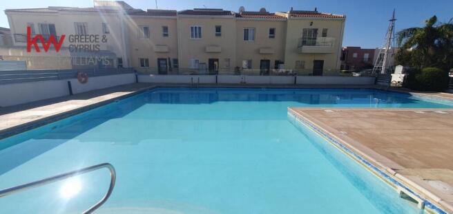 For sale, Mandria, M