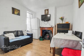19, Ivy Road, London E17 8HX