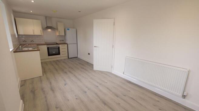 Open plan kitchen/ lounge