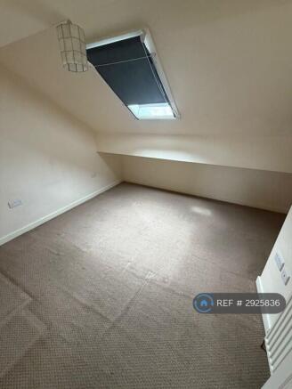 1 bed Flat to rent Image 6