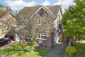 4, Aldershot Road, Wayfield, Chatham ME5 0HX