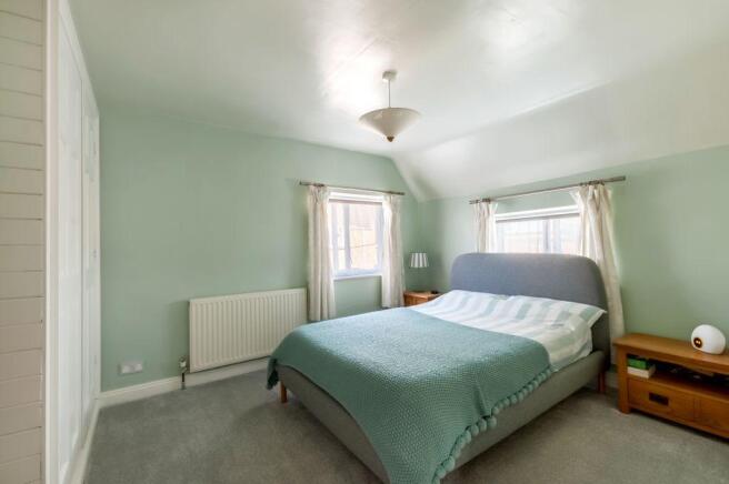 Bedroom 1 (Double)