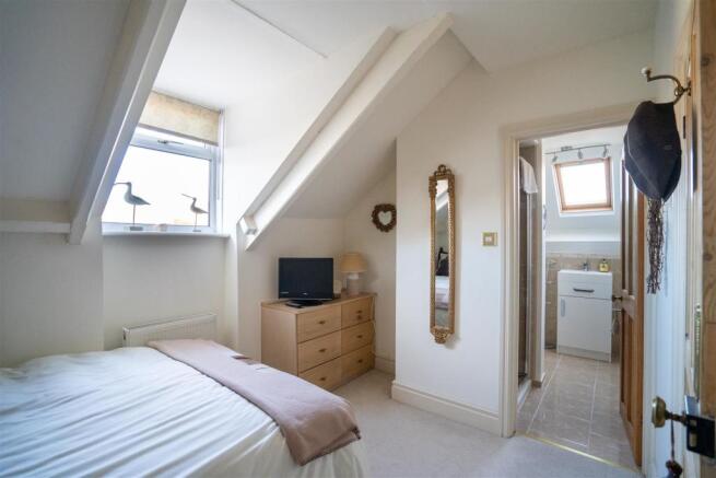 Cliffe-11.jpg