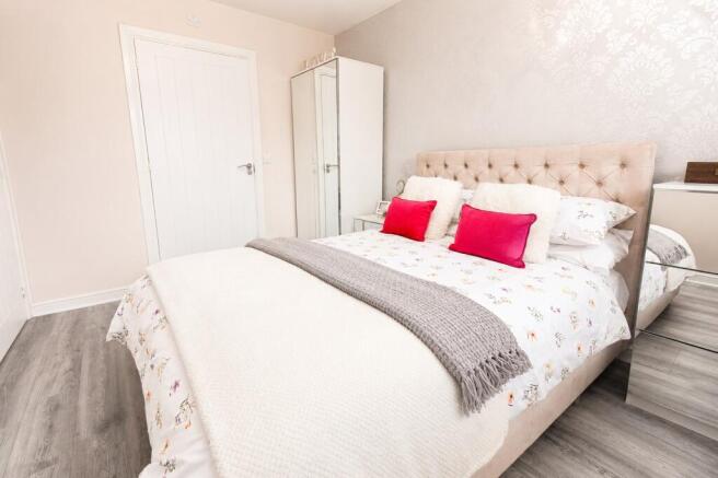 3 bed Semi-Detached for sale Image 12