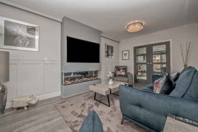 4 bed Detached for sale Image 4