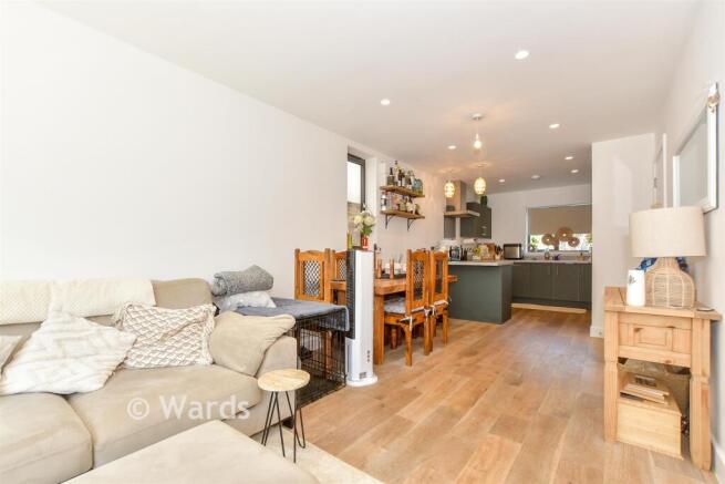 Kitchen/Dining Area