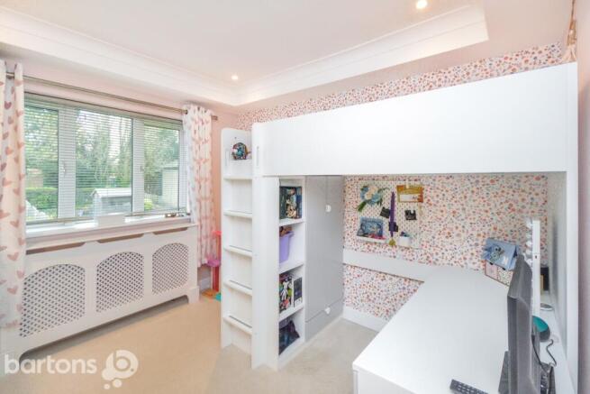 3 bed Semi-Detached for sale Image 11