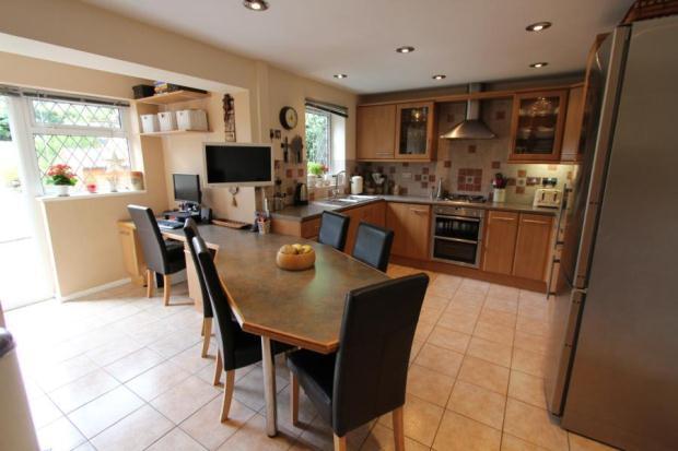 Kitchen/Breakfast