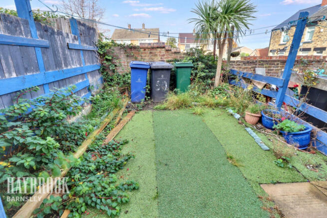2 bed Terraced for sale Image 6