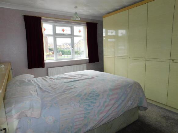 Bedroom 1a