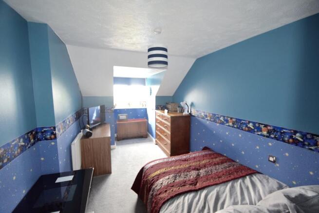 Photo 8