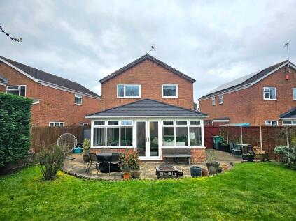 The Holly Grove, Quedgeley, GL2