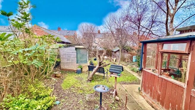 2 bed Detached Bungalow for sale Image 8