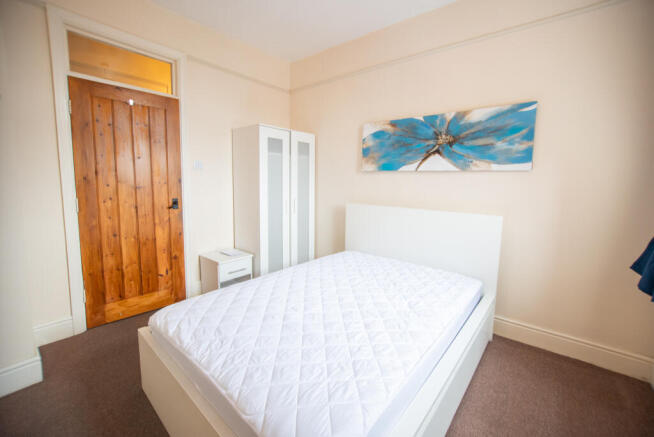 1 bed Flat to rent Image 10