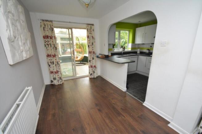 Dining kitchen