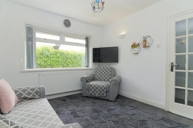 3 bed Bungalow for sale Image 5